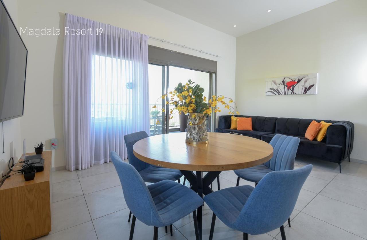 Yalarent Magdala Resort- Luxury Suites With Pool Or Jacuzzi With Sea View Migdal Exterior photo